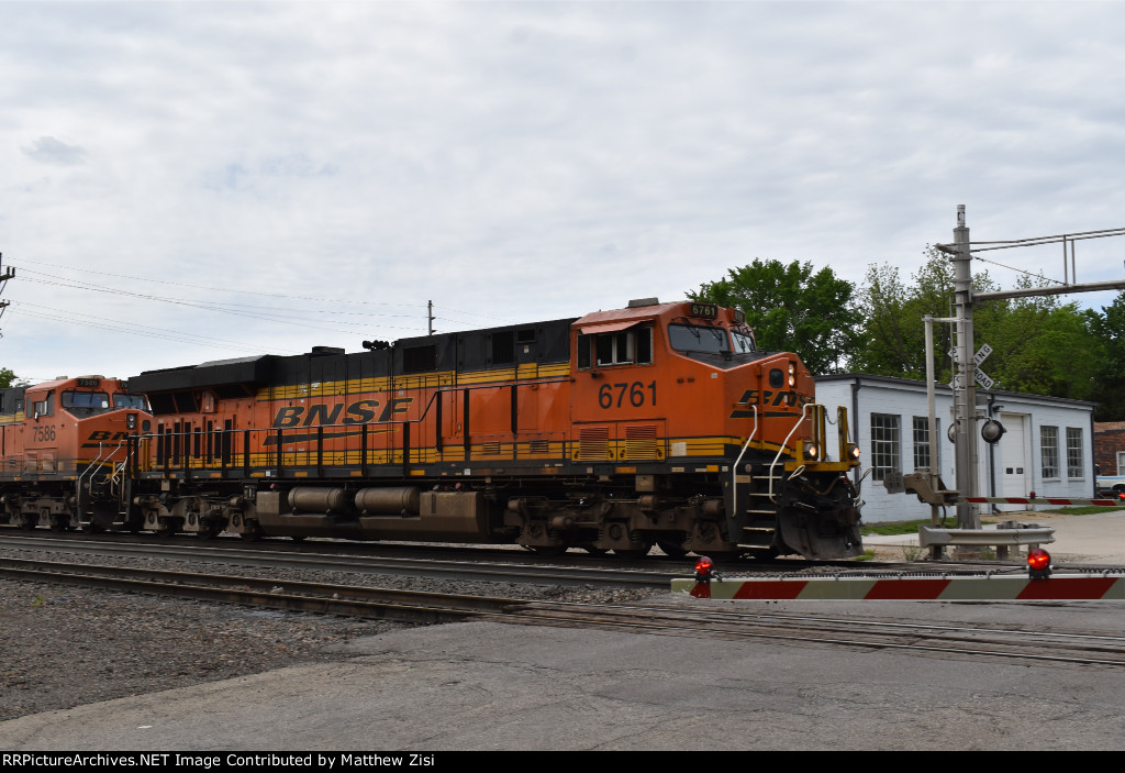 BNSF 6761